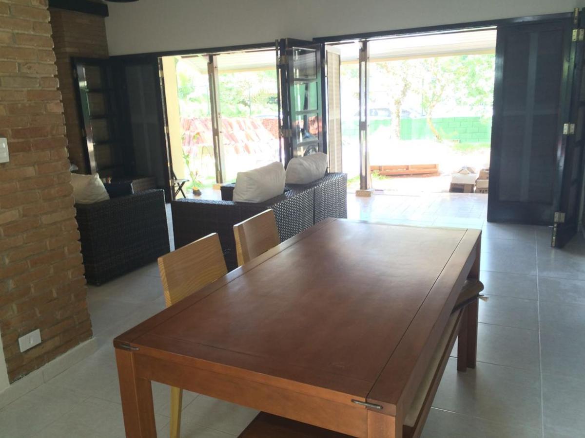 Casa de férias Ampla Casa Com Piscina A 200 Metros Da Praia Do Lazaro E Sununga *